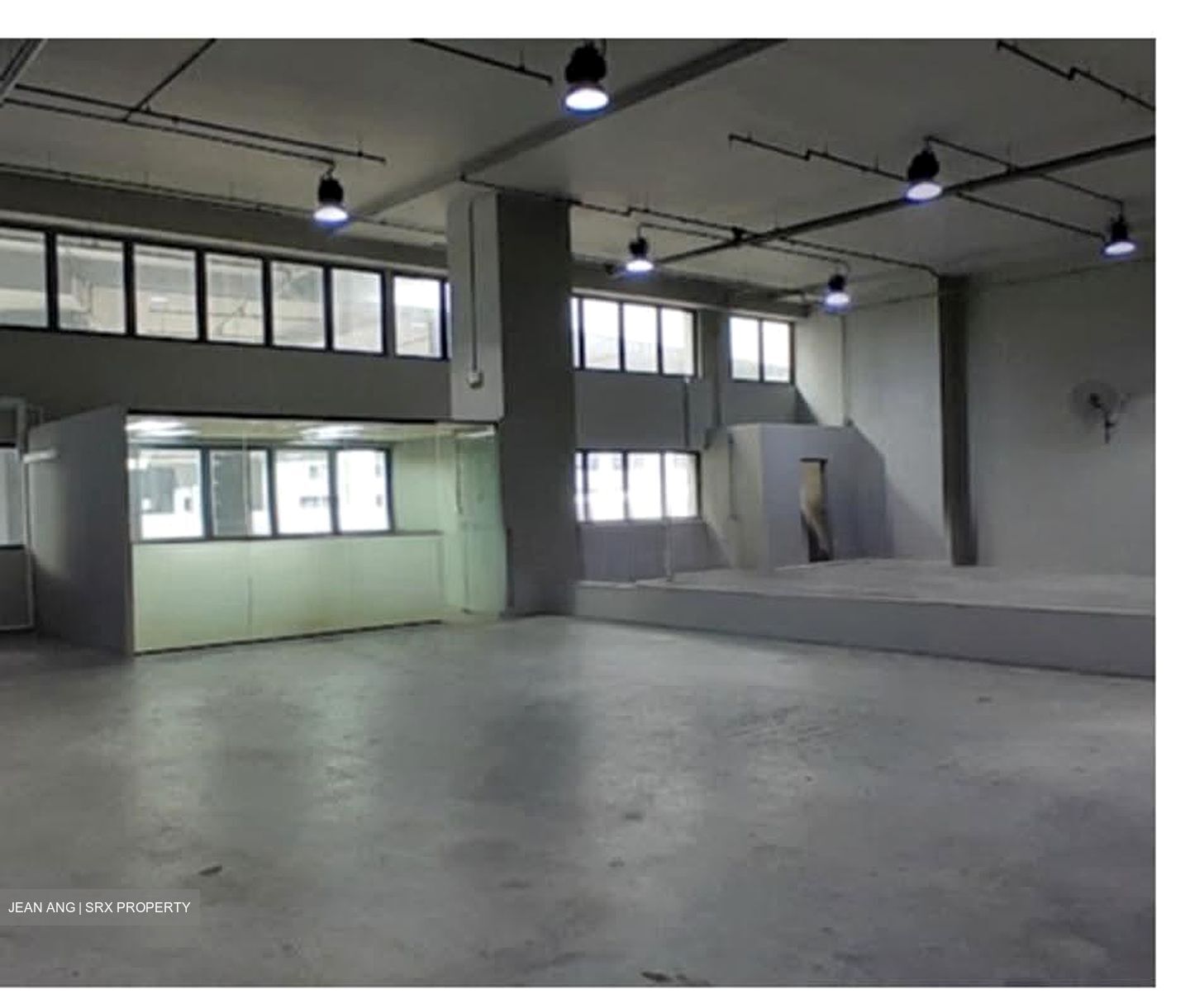 Carros Centre (D25), Factory #622048981